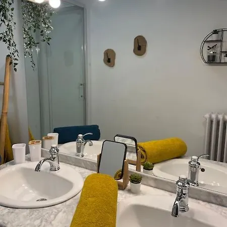 Le De Justine Et Agathe Apartment Verdun-sur-Meuse